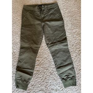 Women's LEVEL 99 Jolie Utility Jogger with Zip Ankle in Olive Size 29